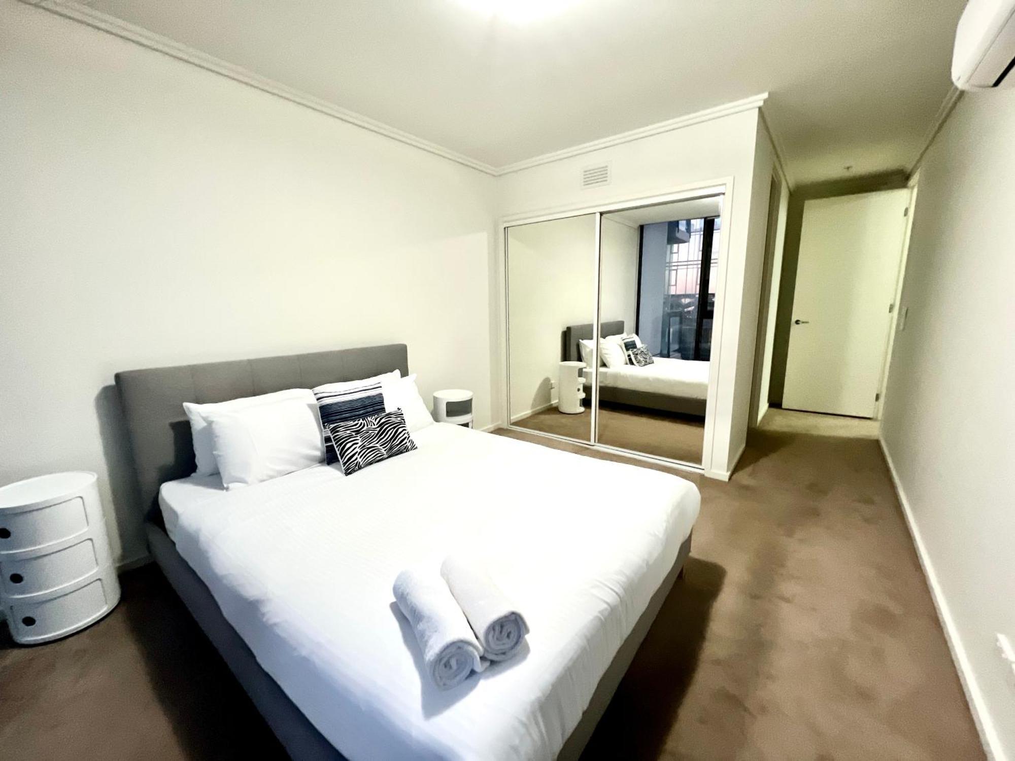 Readyset Apartments At Sentinel Melbourne Exteriör bild